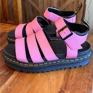 New Dr. Martens Women's Blaire Quad Athena Leather Platform Sandals